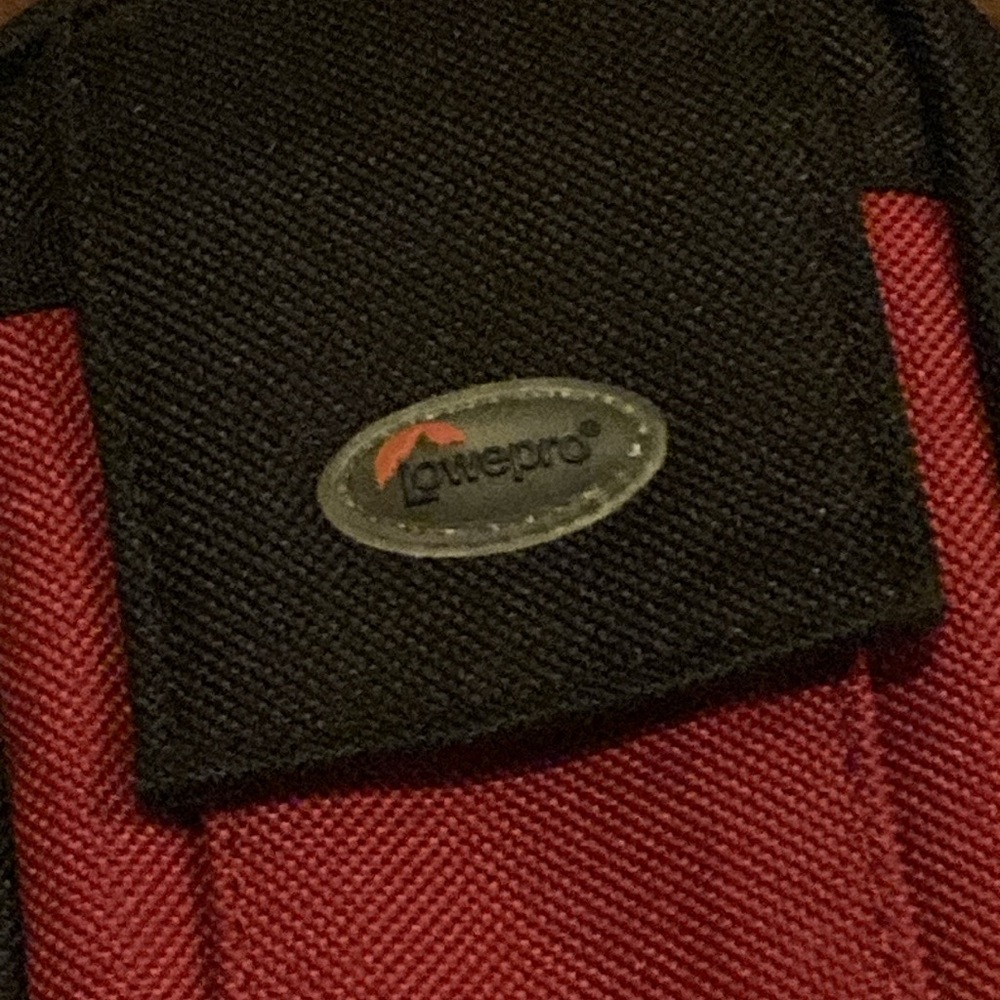 Lowepro Camera Case - Picture 3 of 4